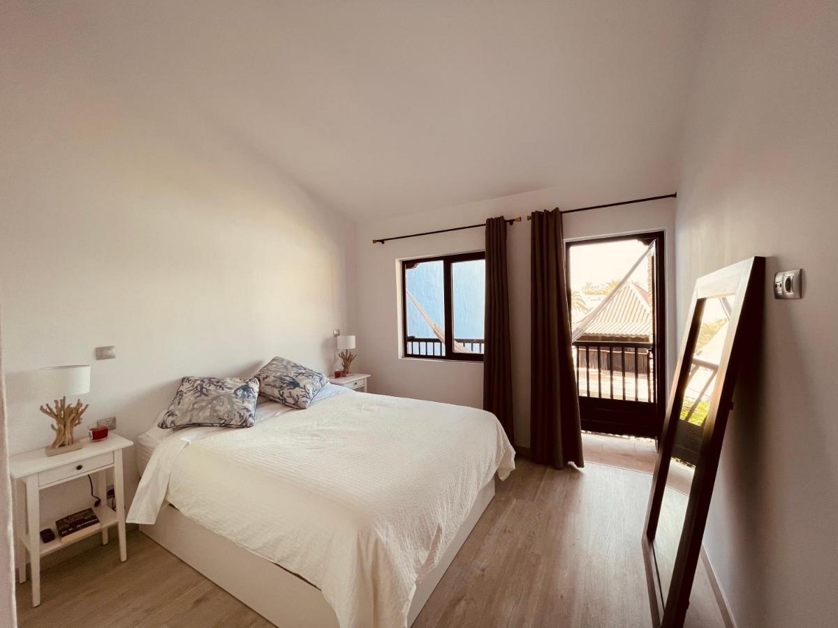 Vivienda Unica En Primera Linea De Playa San Bartolomé المظهر الخارجي الصورة