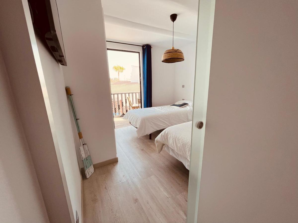 Vivienda Unica En Primera Linea De Playa San Bartolomé المظهر الخارجي الصورة