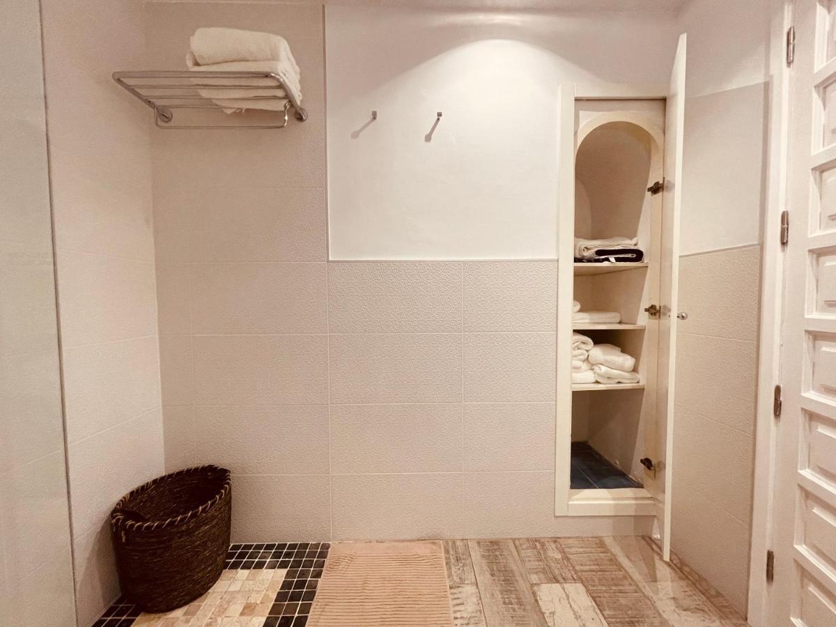 Vivienda Unica En Primera Linea De Playa San Bartolomé المظهر الخارجي الصورة