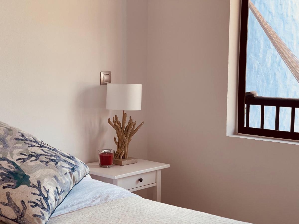 Vivienda Unica En Primera Linea De Playa San Bartolomé المظهر الخارجي الصورة